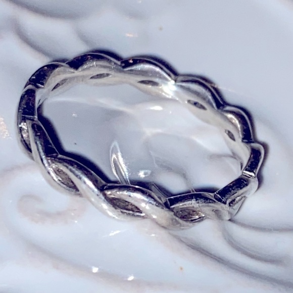 Twisted Rope Sterling Silver Band Ring Vintage Stackable Size 7 Beauty - Picture 6 of 15